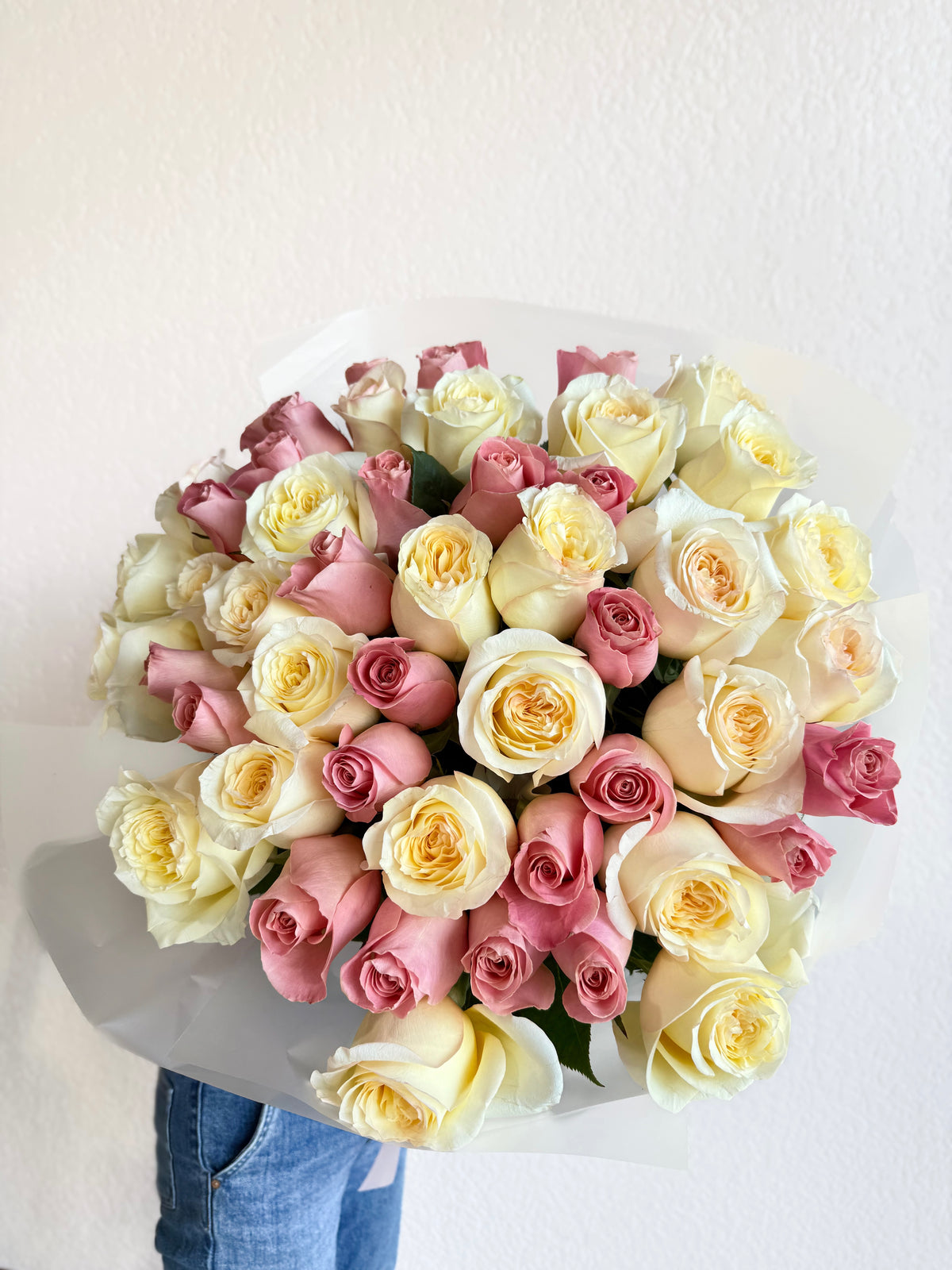 WHITE & PINK ROSES